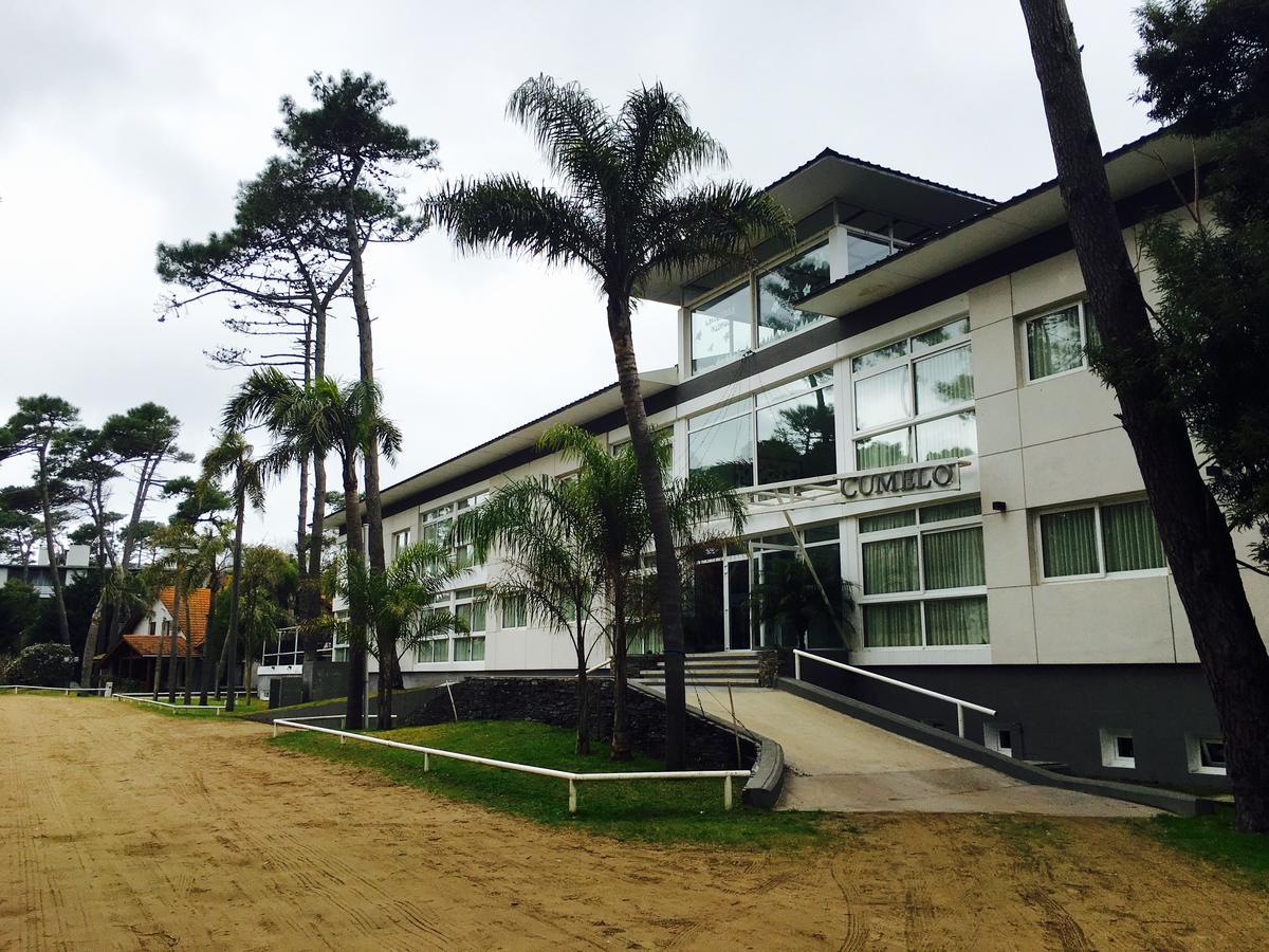 Cumelo Carilo Aparthotel Exterior photo